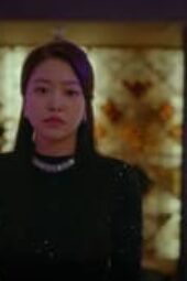 Nonton Film Bitch and Rich Season 1 Episode 6 Terbaru